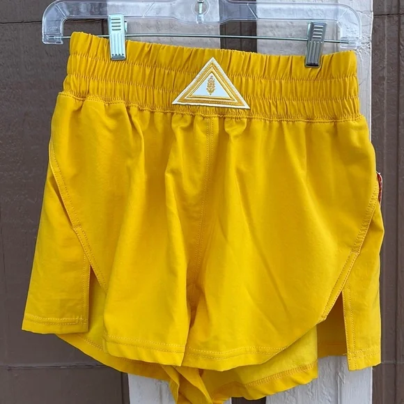 Free People NWT Shorts - Picture 1 of 3